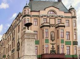 The advantages and disadvantages of hotels in Serbia.